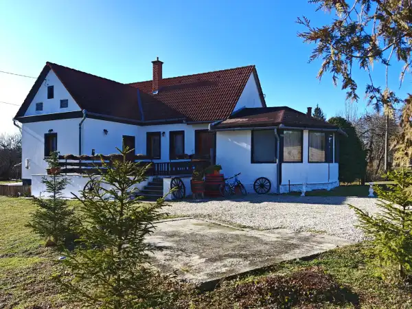 Eladó családi ház, Bajánsenye 2 szoba 100 m² 36.9 M Ft