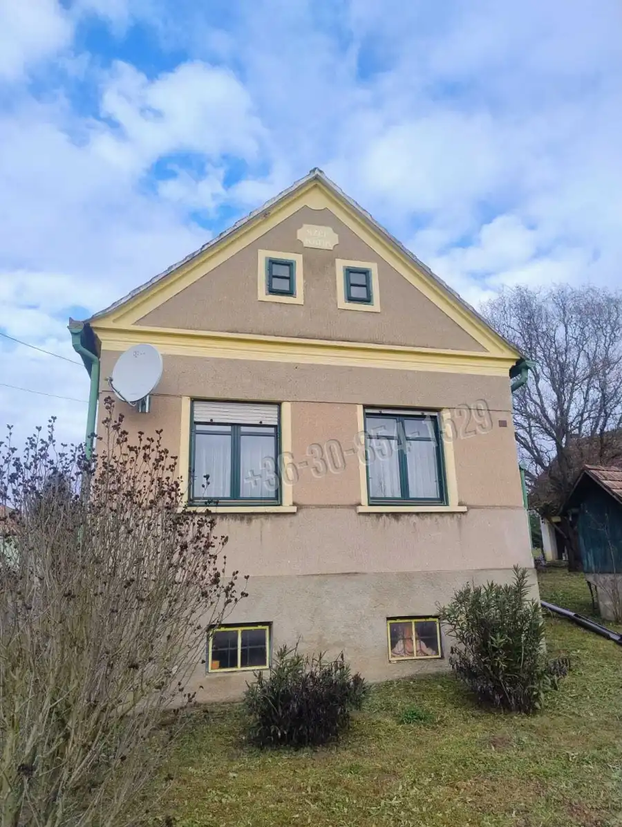 eladó családi ház, Kondorfa